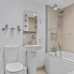 Tatil Evi Beautiful Detached Hot Tub Sauna - Pass The Keys *