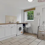 Beautiful Detached Hot Tub Sauna - Pass The Keys Tatil Evi Lakeside