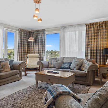 Beautiful Detached Hot Tub Sauna - Pass The Keys Prázdninový dům Lakeside