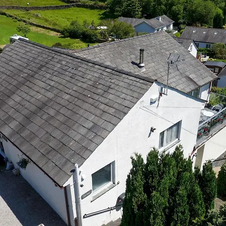 Beautiful Detached Hot Tub Sauna - Pass The Keys Prázdninový dům *