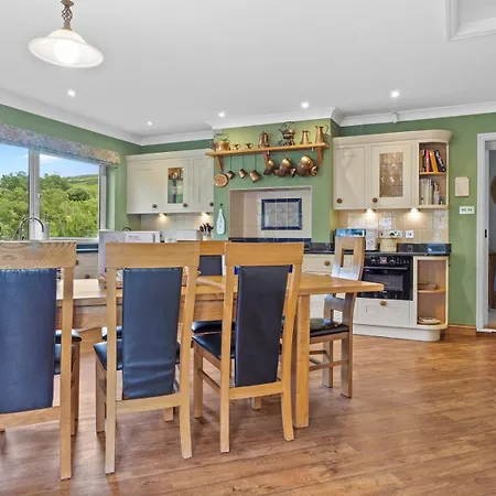 Prázdninový dům Beautiful Detached Hot Tub Sauna - Pass The Keys *