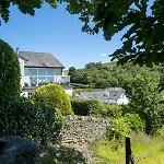 Feriehus Beautiful Detached Hot Tub Sauna - Pass The Keys Lakeside