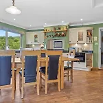Feriehus Beautiful Detached Hot Tub Sauna - Pass The Keys *